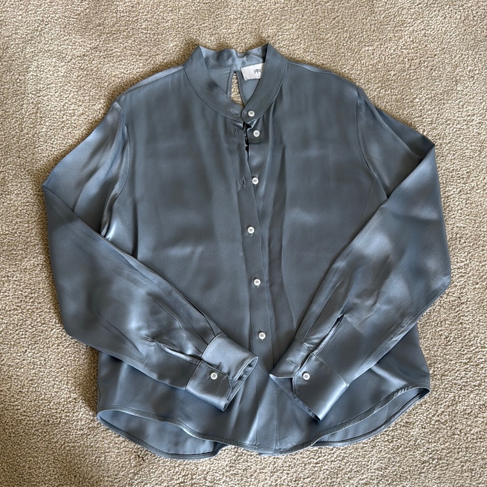 Elegant Blue Women's Button-Up Top